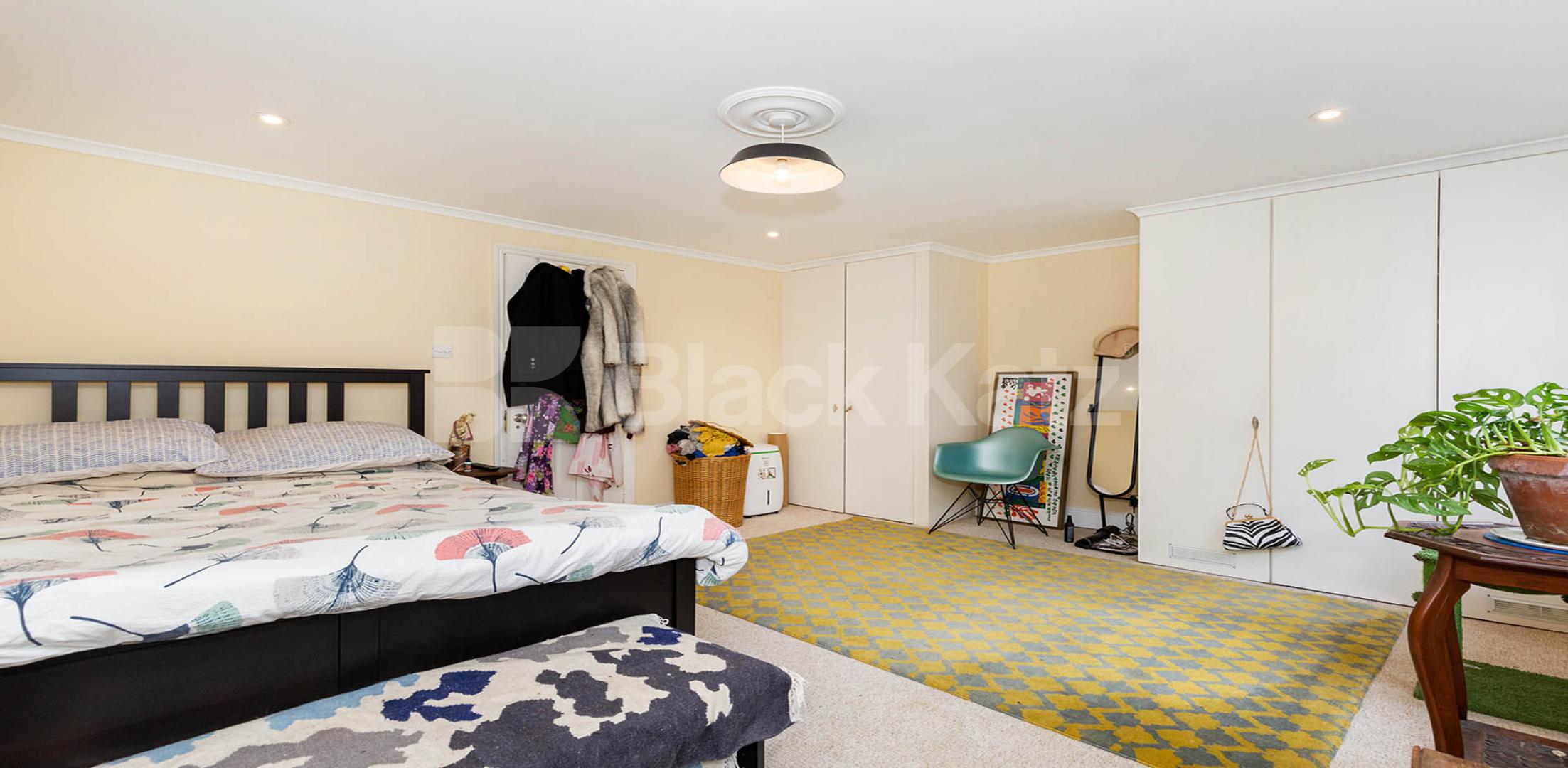 			NEW INSTRUCTION!, 1 Bedroom, 1 bath, 1 reception Apartment			 Coolhurst Road, Crouch End